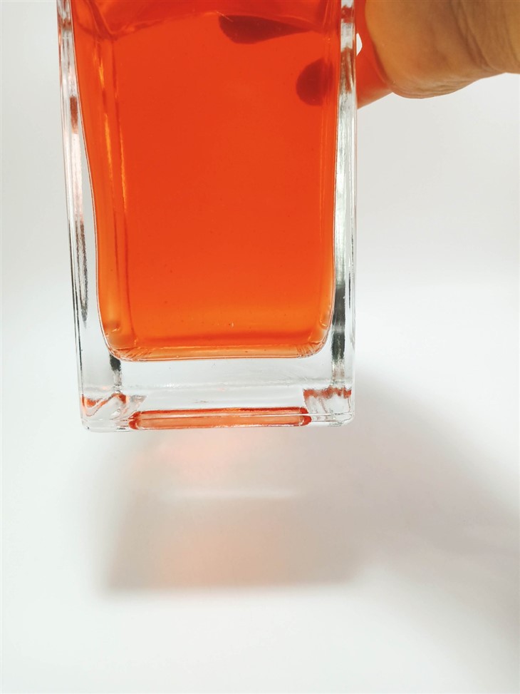 Super Grade 700ml Wine Liquor Whisky Vodka Brandy Gin Spirit Customized Glass Bottle